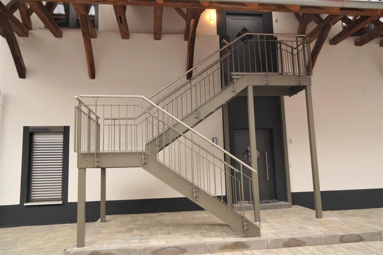 Galerie-Wohnung I Sanierter Pferdestall I Europapark I Boxspring I Nespresso Kippenheim Exteriör bild